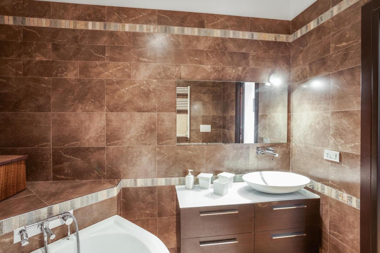 *Movies & Books* Stylish House With Jacuzzi Appartement Bari Buitenkant foto